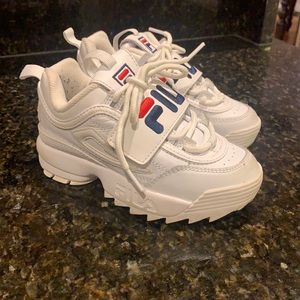 Fila tennis shoes